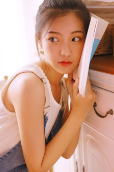 强奸女老师详情介绍